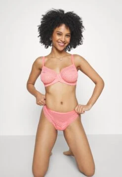 Triumph TEMPTING - String - Sugar Coral -Triumph Verkäufe 2025 25f69df49e20460ea9189e25e75b5f9b