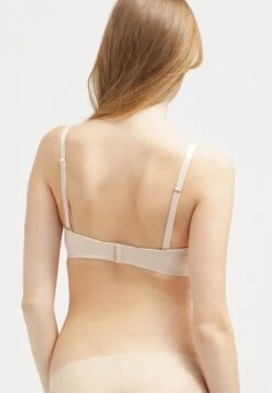 Triumph BODY MAKE-UP ESSENTIALS - Trägerloser/variabler BH - Nude Beige -Triumph Verkäufe 2025 2c250a0eed2c4411b2c42dc8ee34e5f1