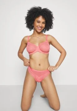 Triumph AURA SPOTLIGHT - Bügel BH - Sugar Coral -Triumph Verkäufe 2025 2c83983094e5403eb744dcc568b5cf13