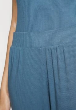 Triumph NATURAL SPOTLIGHT - Nachtwäsche Hose - Liberty Blue -Triumph Verkäufe 2025 a2c14a4b49ea4774851e1a46f2d49fd7