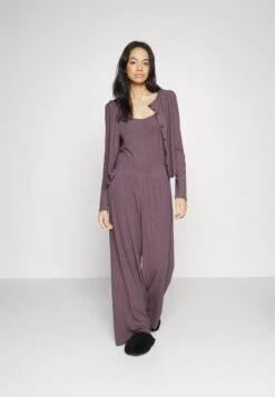 Triumph NATURAL SPOTLIGHT CAMISOLE - Nachtwäsche Shirt - Taupe -Triumph Verkäufe 2025 bc796bca041d4155854e2d90296c9458