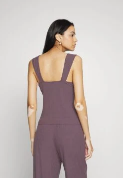 Triumph NATURAL SPOTLIGHT CAMISOLE - Nachtwäsche Shirt - Taupe -Triumph Verkäufe 2025 da0f5c8513ce4feea428f4f8bbc830ca