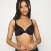 Triumph BODY MAKE UP SOFT TOUCH - Push-up BH - Black -Triumph Verkäufe 2025 dd89914d2d294af69ddadd7ebeaccbf2 2
