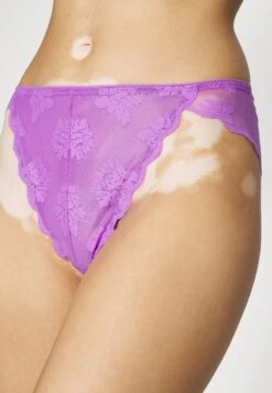 Triumph AMOURETTE SUMMER HIGHLEG BRAZILIAN - Slip - Blueberry Cream -Triumph Verkäufe 2025 eb88550afee744029a886ed4af70e58f