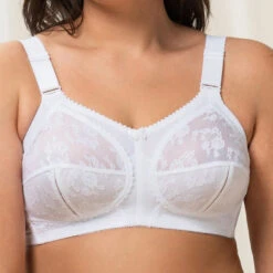 Triumph (1QC45) BH Ohne Bügel Doreen