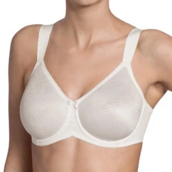 Triumph (1QC37) Hipster Essential Minimizer -Triumph Verkäufe 2025 prod 300291 details 2 1517323574