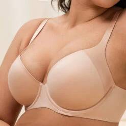 Triumph Body Make-Up Soft Touch Hipster -Triumph Verkäufe 2025 prod 380232 details 2 1668591764 2