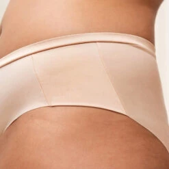 Triumph Body Make-Up Soft Touch Hipster -Triumph Verkäufe 2025 prod 380354 details 1 1690887517 4