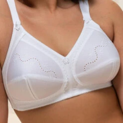 Triumph BH Ohne Bügel Doreen + Cotton 01 -Triumph Verkäufe 2025 prod 406144 details 2 1668590740