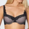 Triumph Bügel-BH Mit Halbschale Und Einlage Lace Spotlight -Triumph Verkäufe 2025 prod 414770 details 0 1578323071