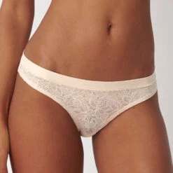 Triumph Brazilian Smart Lace