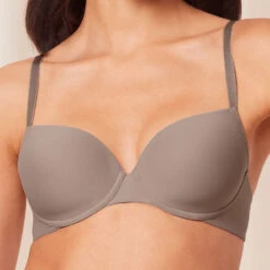 Triumph Tai Slip Pure Micro -Triumph Verkäufe 2025 prod 556570 details 0 1696926436 1