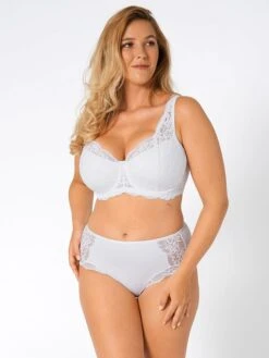 Triumph Taillenslip "Amourette Charm" In Weiß -Triumph Verkäufe 2025 triumph taillenslip amourette charm in weiss 3